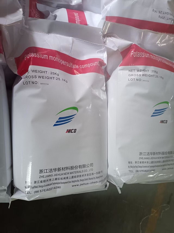 Hợp chất Kali Monopersulfate Hiệu quả Cao dùng trong Chăm sóc Động vật Khối lượng phân tử 614.7 Độ hòa tan Hòa tan trong Nước